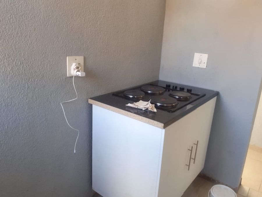 To Let  Bedroom Property for Rent in Mmabatho Unit 14 North West